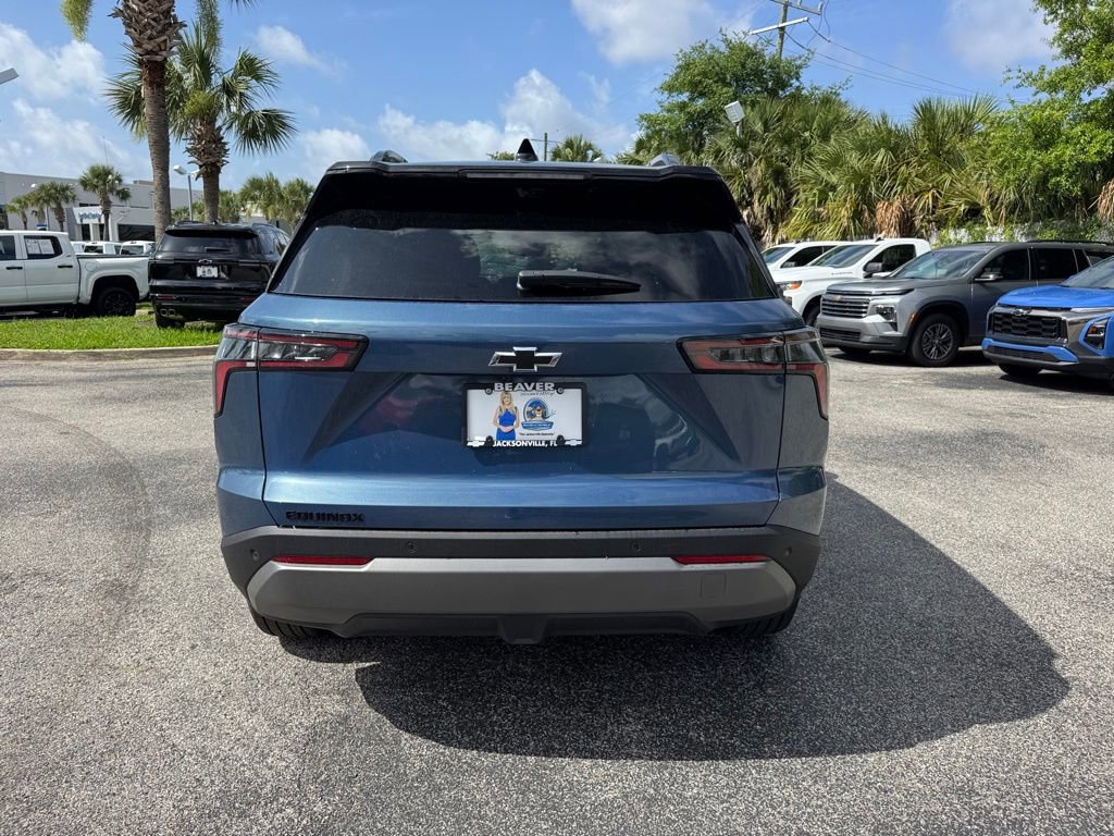 2026 Chevrolet Equinox LT photo 5