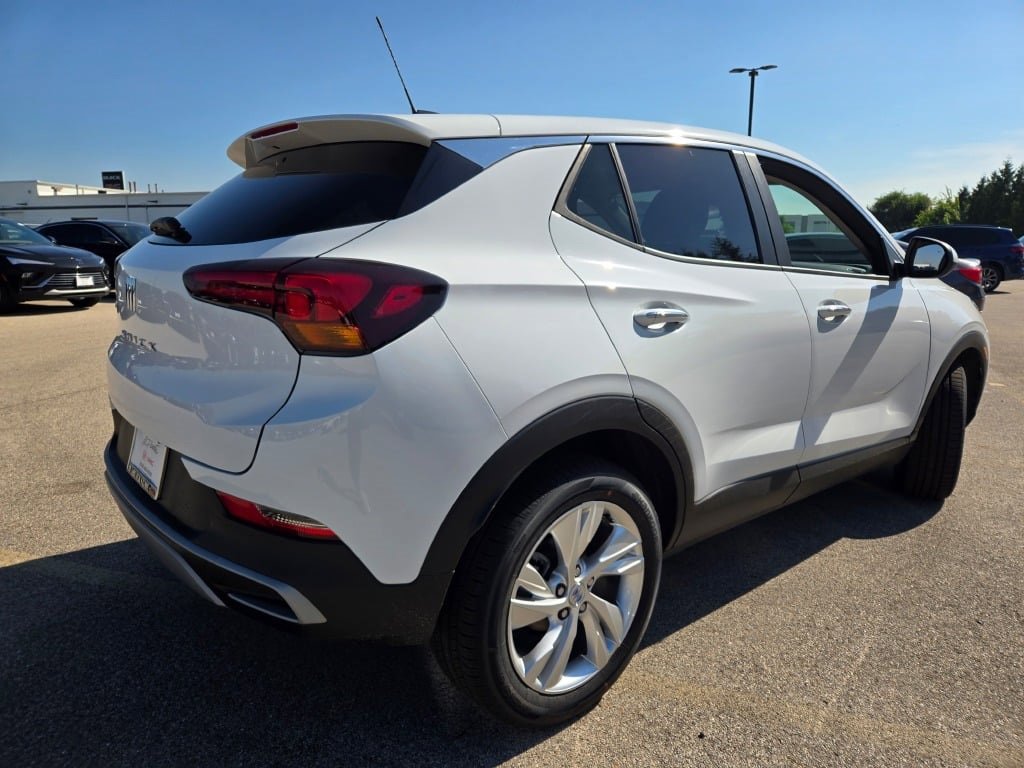 2026 Buick Encore GX Preferred photo 9