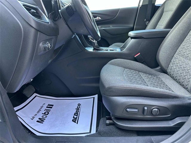 2022 Chevrolet Equinox LT photo 37