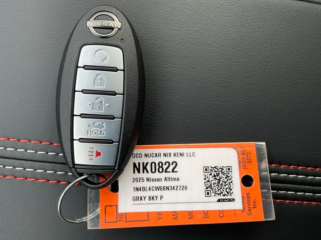 2025 Nissan Altima 2.5 SR photo 27