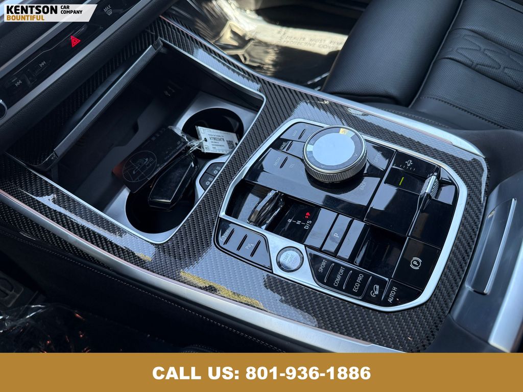 2026 Bmw X7 M60i photo 23