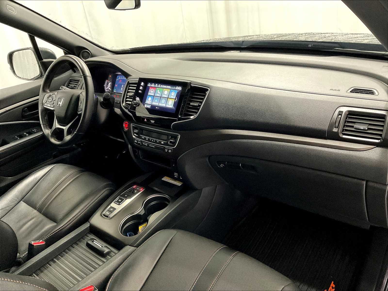 2022 Honda Passport TrailSport photo 14