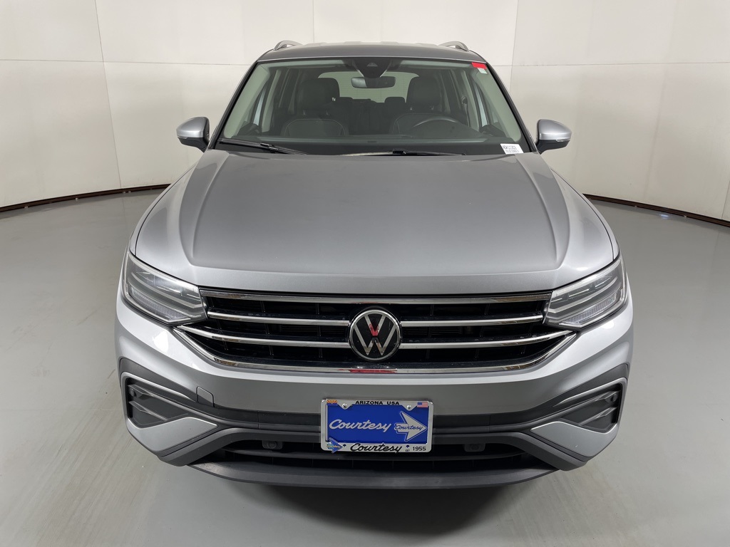 2024 Volkswagen Tiguan SE Wolfsburg Edition photo 3