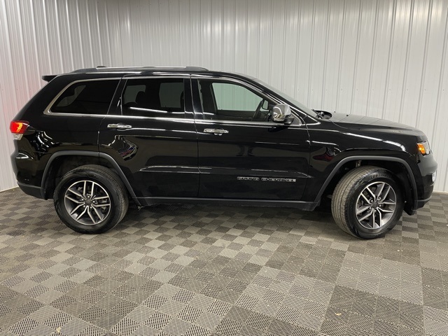 2021 Jeep Grand Cherokee Limited photo 2