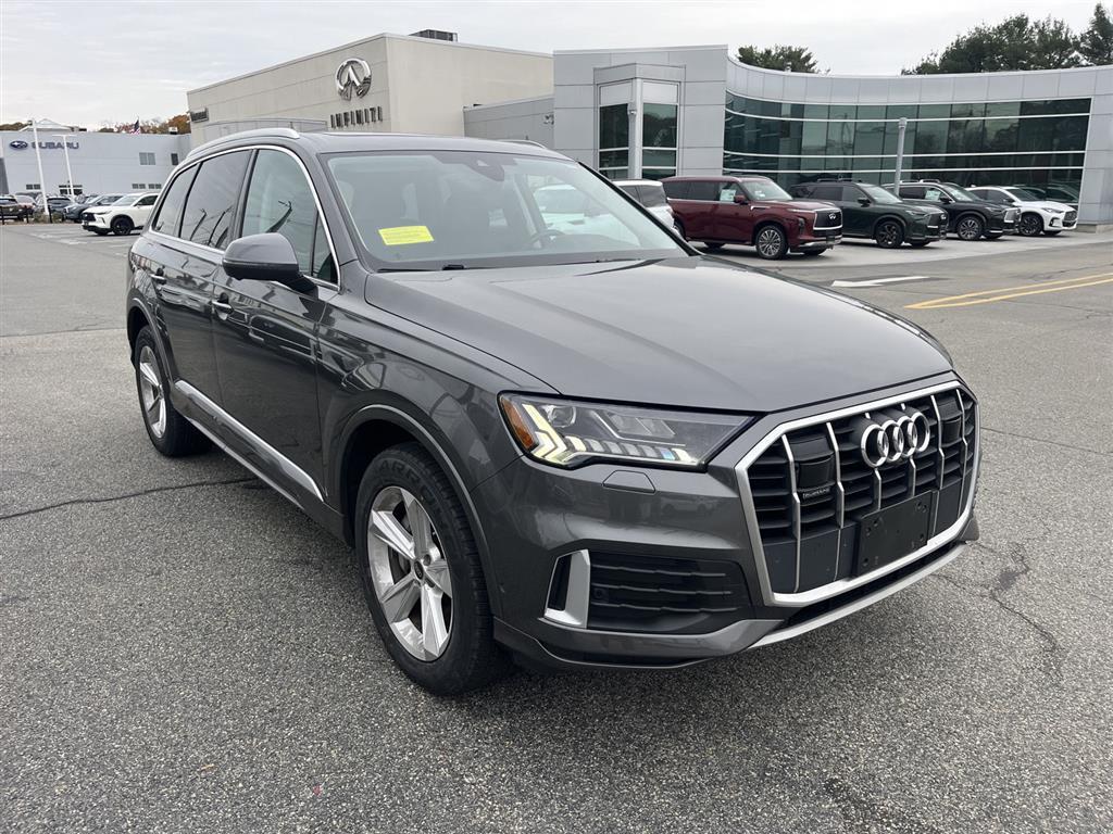 2023 Audi Q7 Premium Plus photo 2