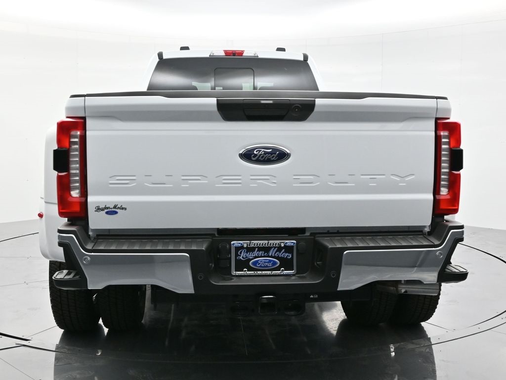 2026 Ford F-350 XLT photo 5
