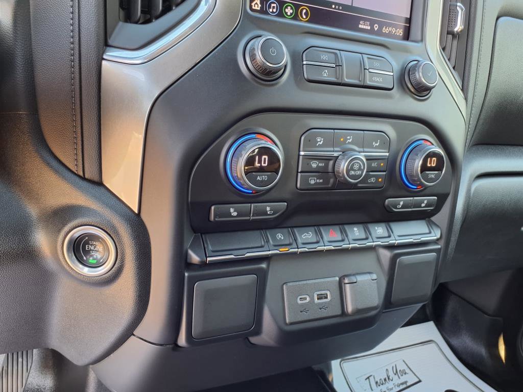 2021 Chevrolet Silverado 1500 LT photo 17