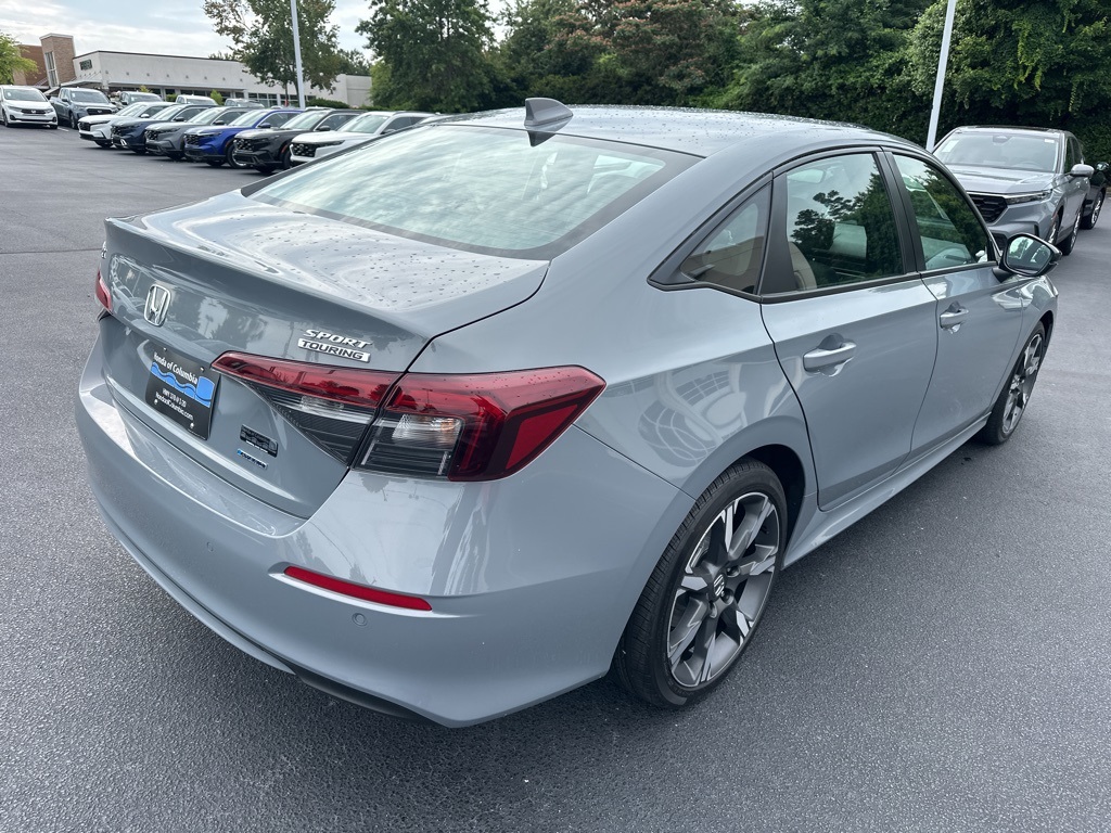 2025 Honda Civic Sport Touring photo 3