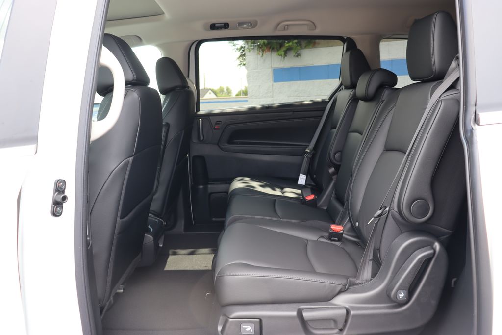 2026 Honda Odyssey EX-L photo 11