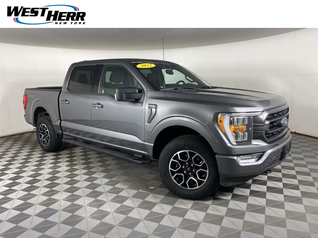 2022 Ford F-150 XLT's photo