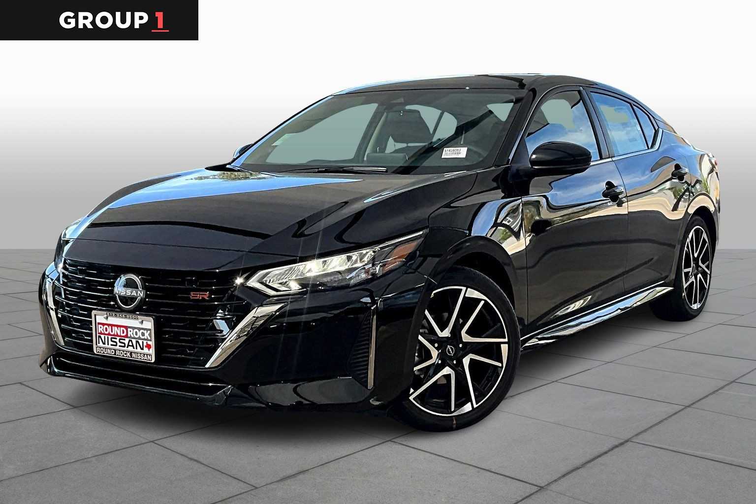 2025 Nissan Sentra SR's photo