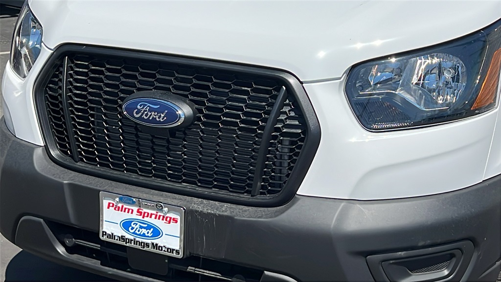 2025 Ford Transit Cargo Van photo 3
