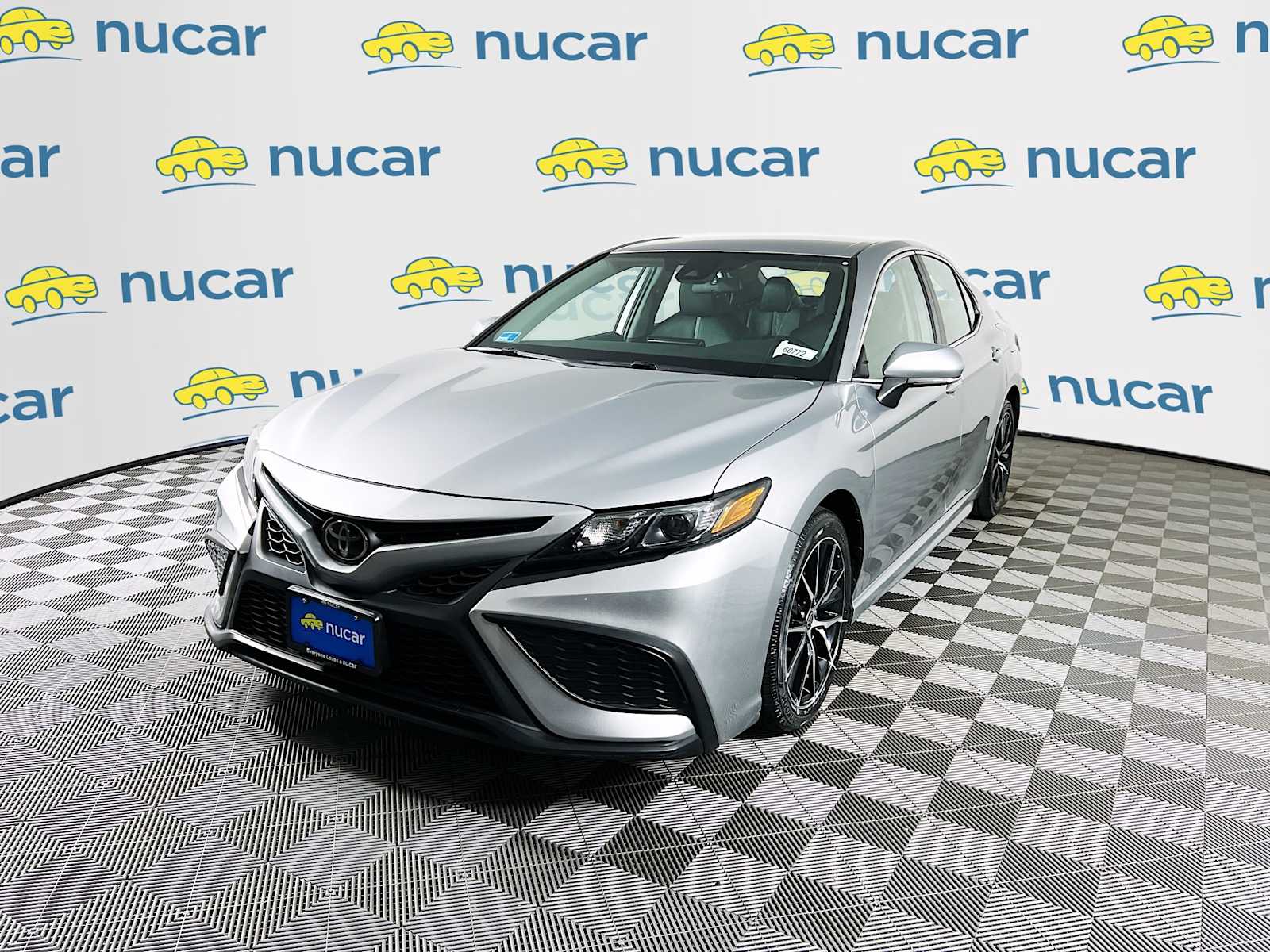 2023 Toyota Camry SE photo 2