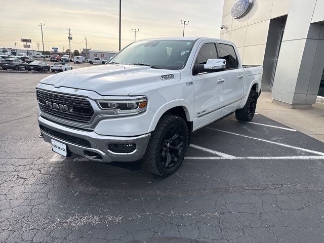 2020 Ram 1500 Limited photo 2