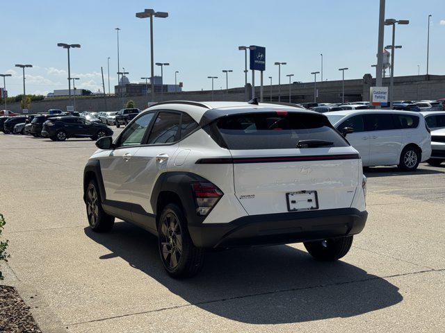 2026 Hyundai Kona SEL photo 8