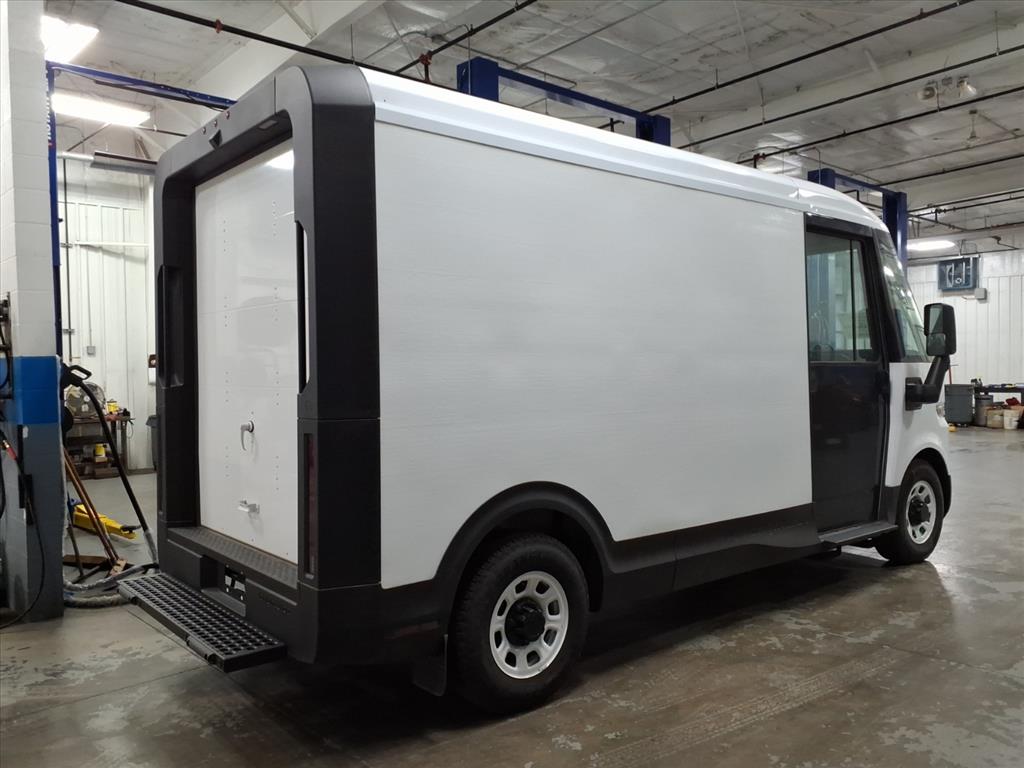 2025 Chevrolet BrightDrop 400 photo 4