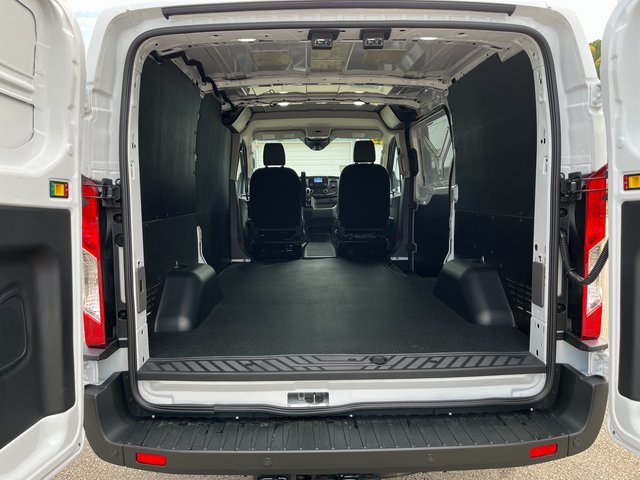 2025 Ford Transit Cargo Van photo 10
