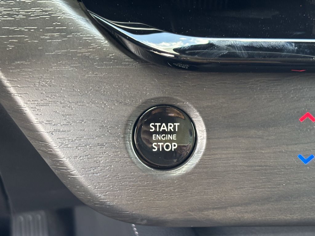 2025 Nissan Murano Platinum photo 6