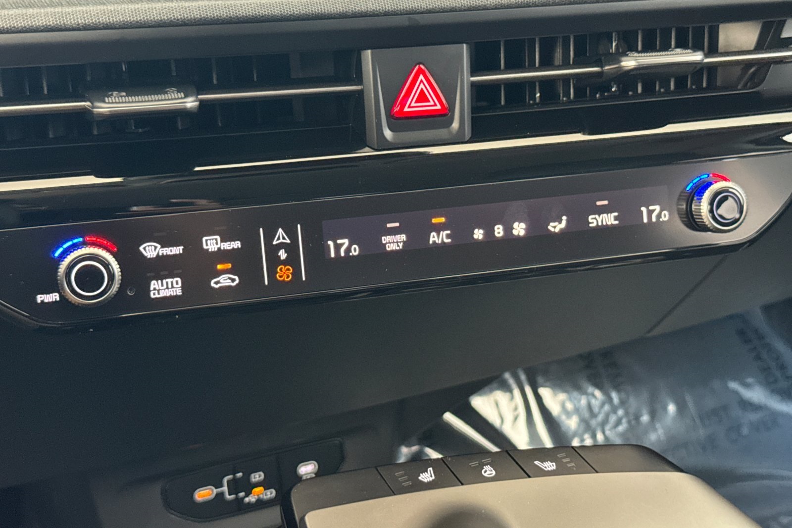 2025 Kia EV6 Light Wind photo 13