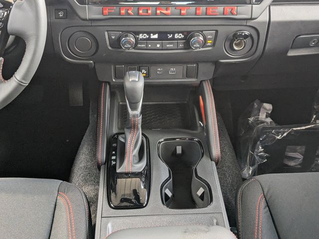 2025 Nissan Frontier Crew Cab PRO-X photo 14