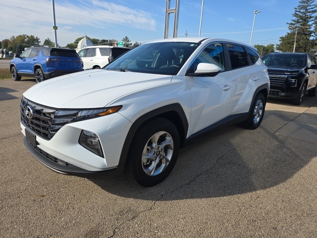 2022 Hyundai Tucson SE photo 4