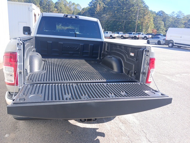 2024 Ram 2500 Tradesman photo 4