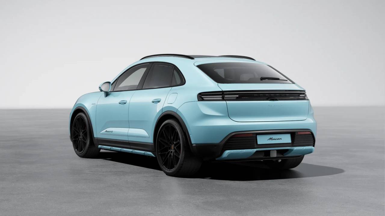 2025 Porsche Macan Electric photo 3