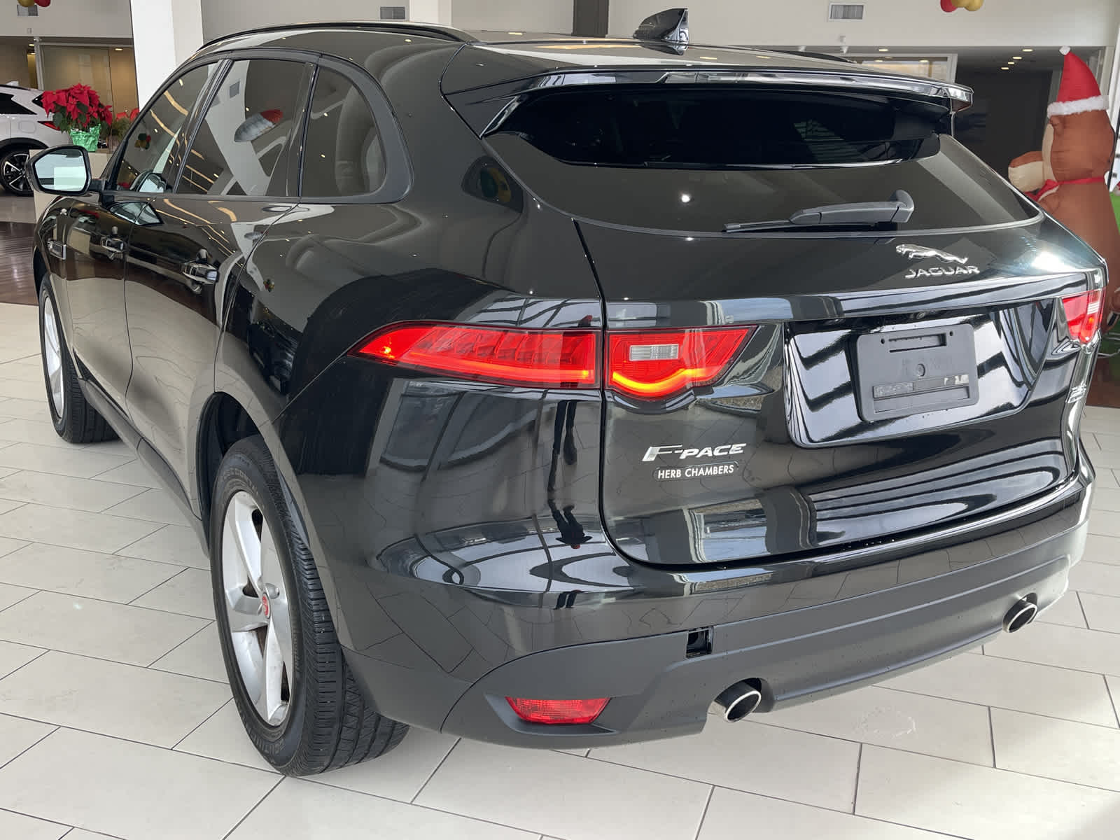 PreOwned 2018 Jaguar FPACE 25t Premium SUV in Westborough IN6575XX