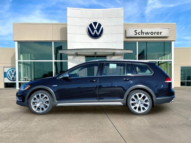 2019 Volkswagen Golf Alltrack Alltrack SE's photo