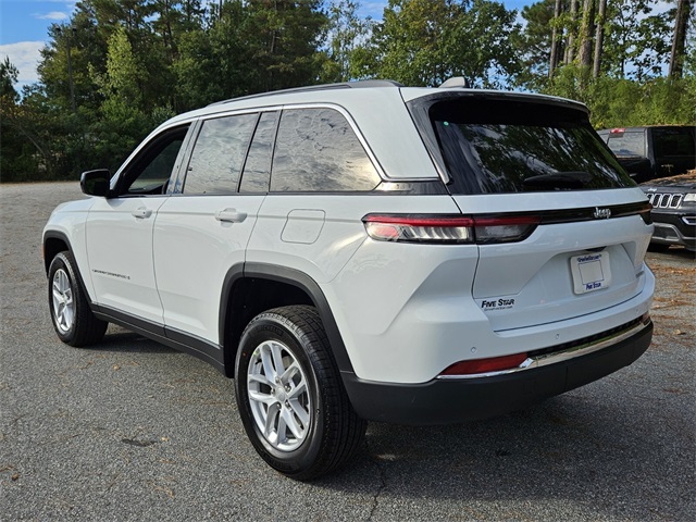 2025 Jeep Grand Cherokee Laredo X photo 8