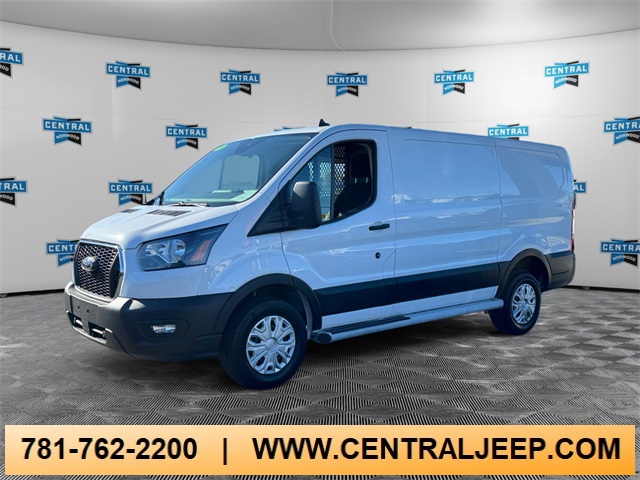 2024 Ford Transit Van Base's photo