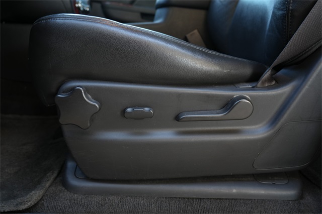 2012 Chevrolet Tahoe LT photo 19
