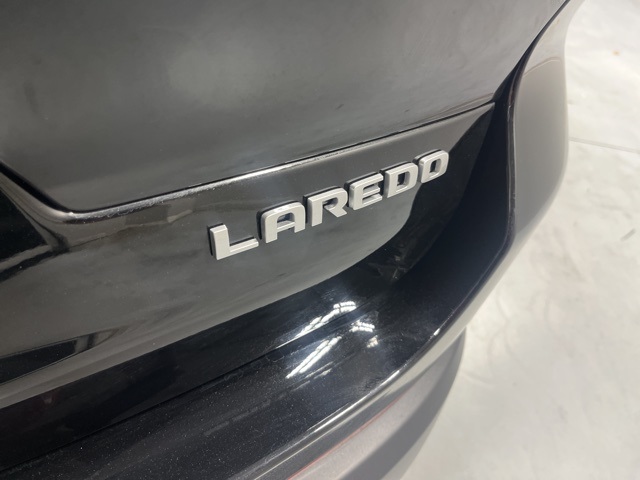 2025 Jeep Grand Cherokee Laredo photo 21