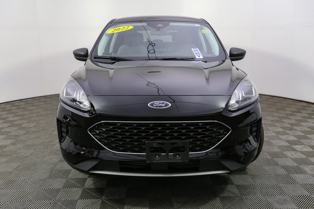 2022 Ford Escape SE photo 2