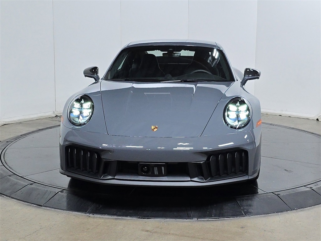 2026 Porsche 911 4 GTS photo 2