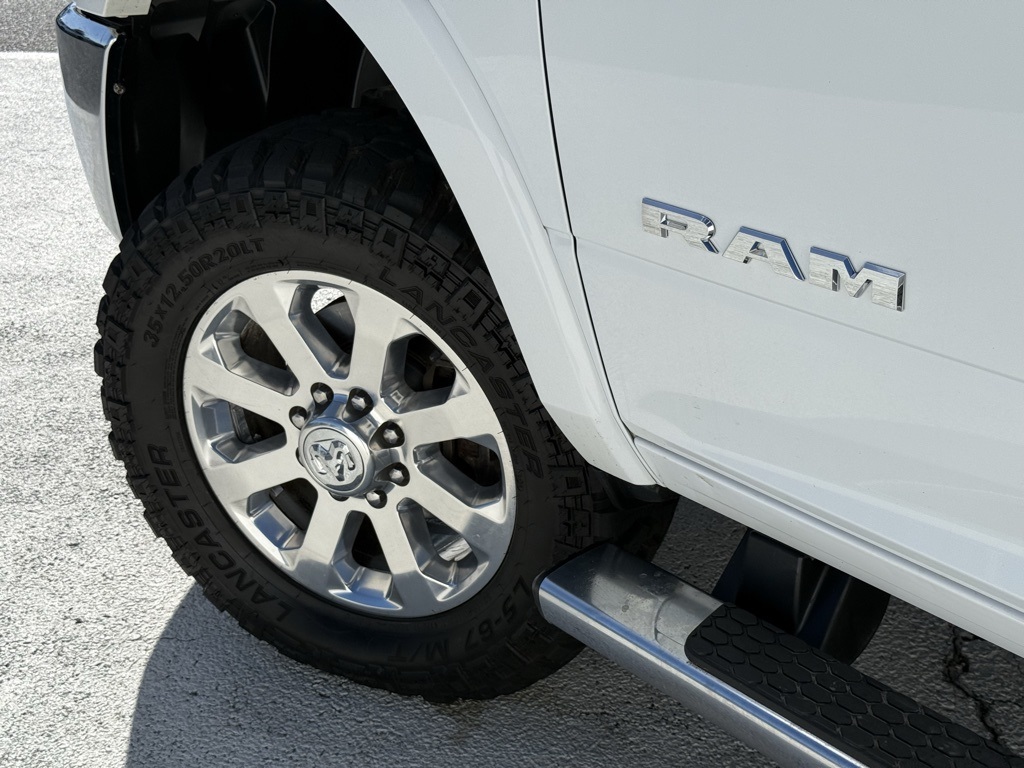 2021 Ram 2500 Laramie photo 3