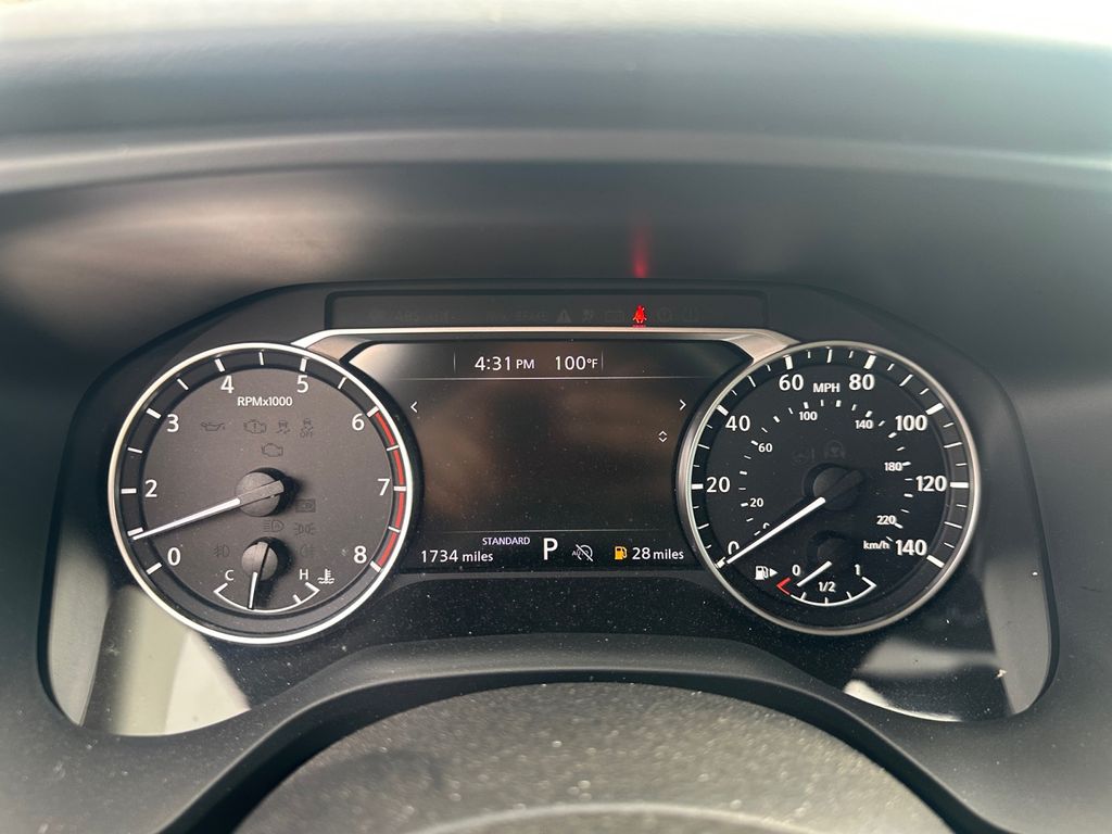 2024 Nissan Rogue SV photo 10