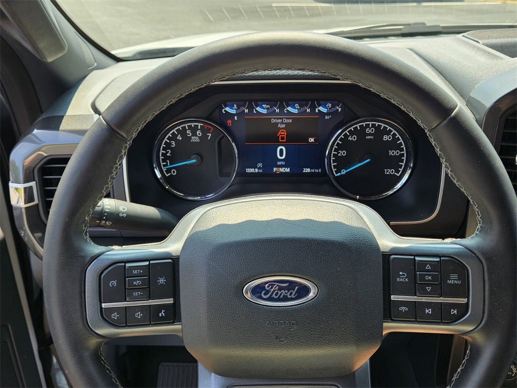 2023 Ford F-150 XLT photo 23