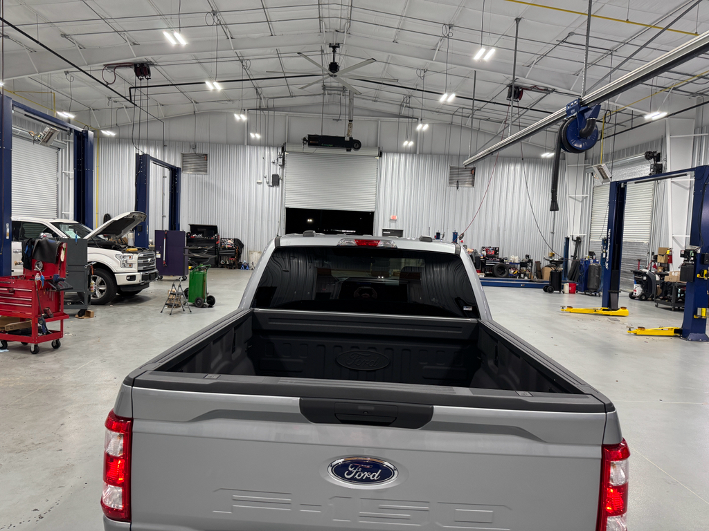 2023 Ford F-150 XL photo 10