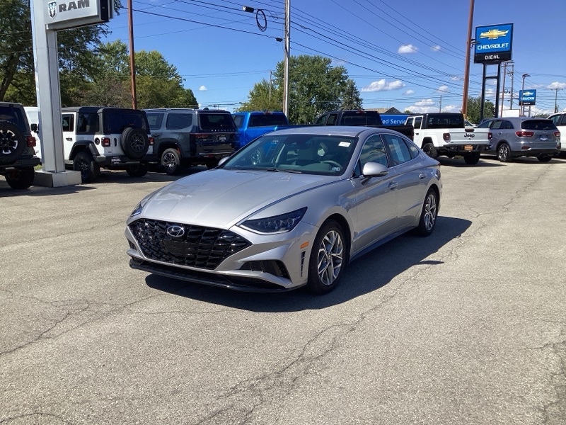 2023 Hyundai Sonata SEL photo 3