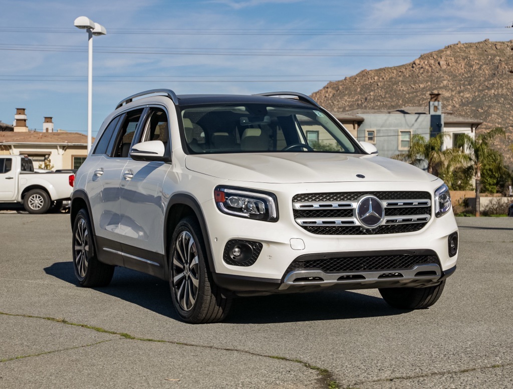 2021 Mercedes-Benz GLB Base's photo