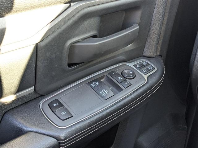 2023 Ram 2500 Tradesman photo 24
