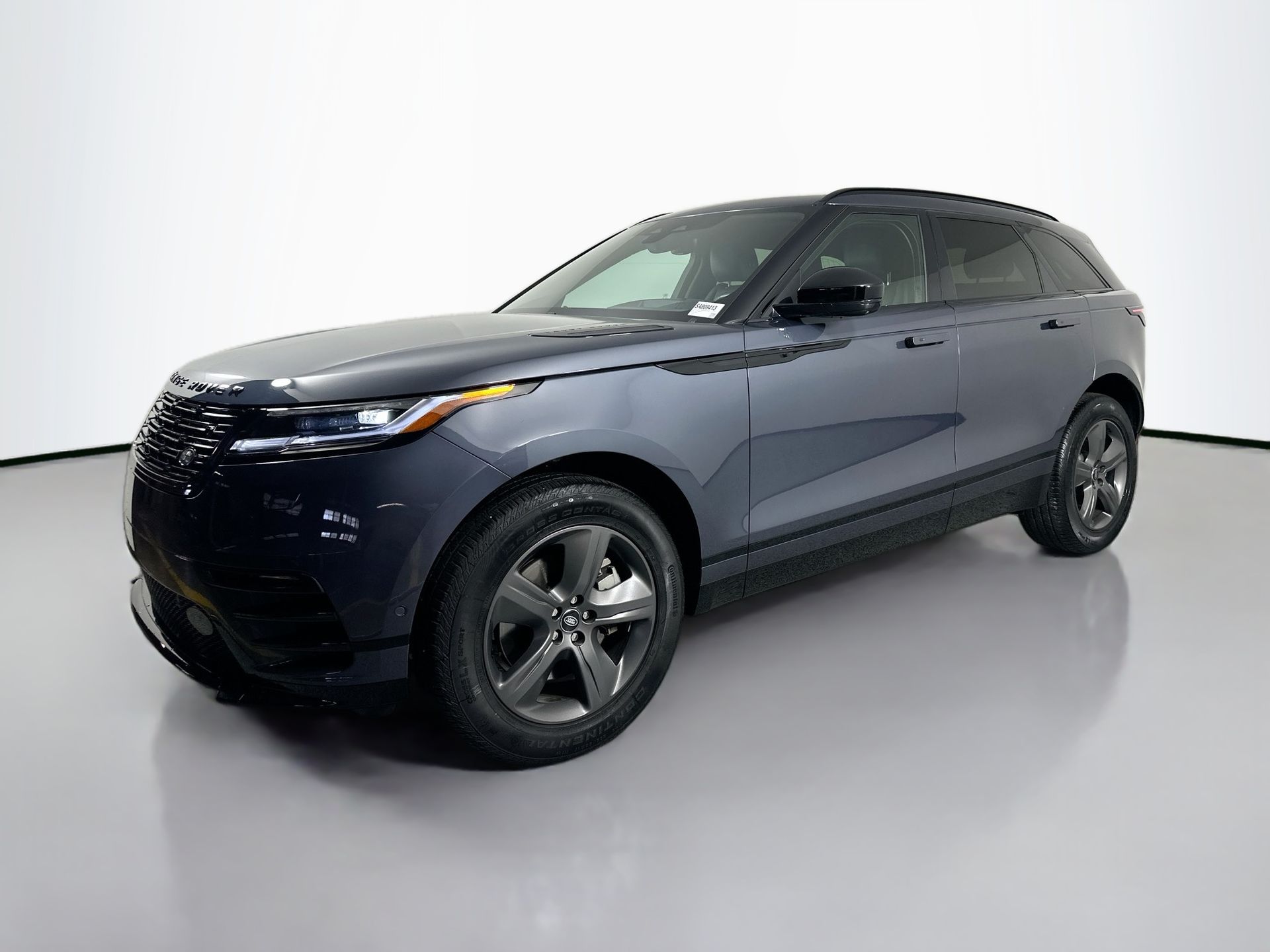 2025 Land Rover Range Rover Velar Dynamic SE
