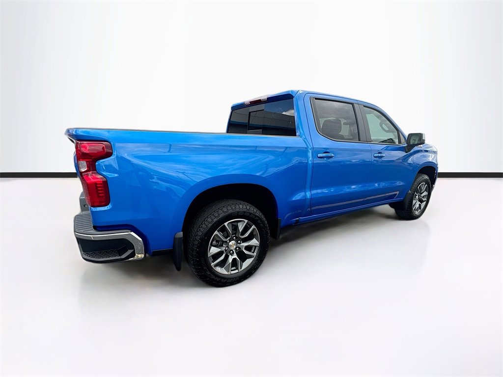 2026 Chevrolet Silverado 1500 LT photo 7
