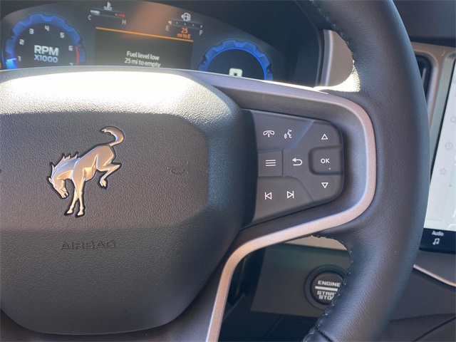2025 Ford Bronco Outer Banks photo 18
