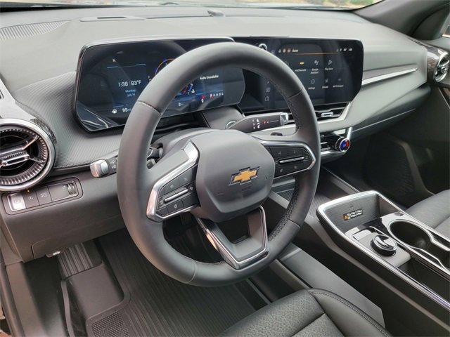 2026 Chevrolet Equinox LT photo 10