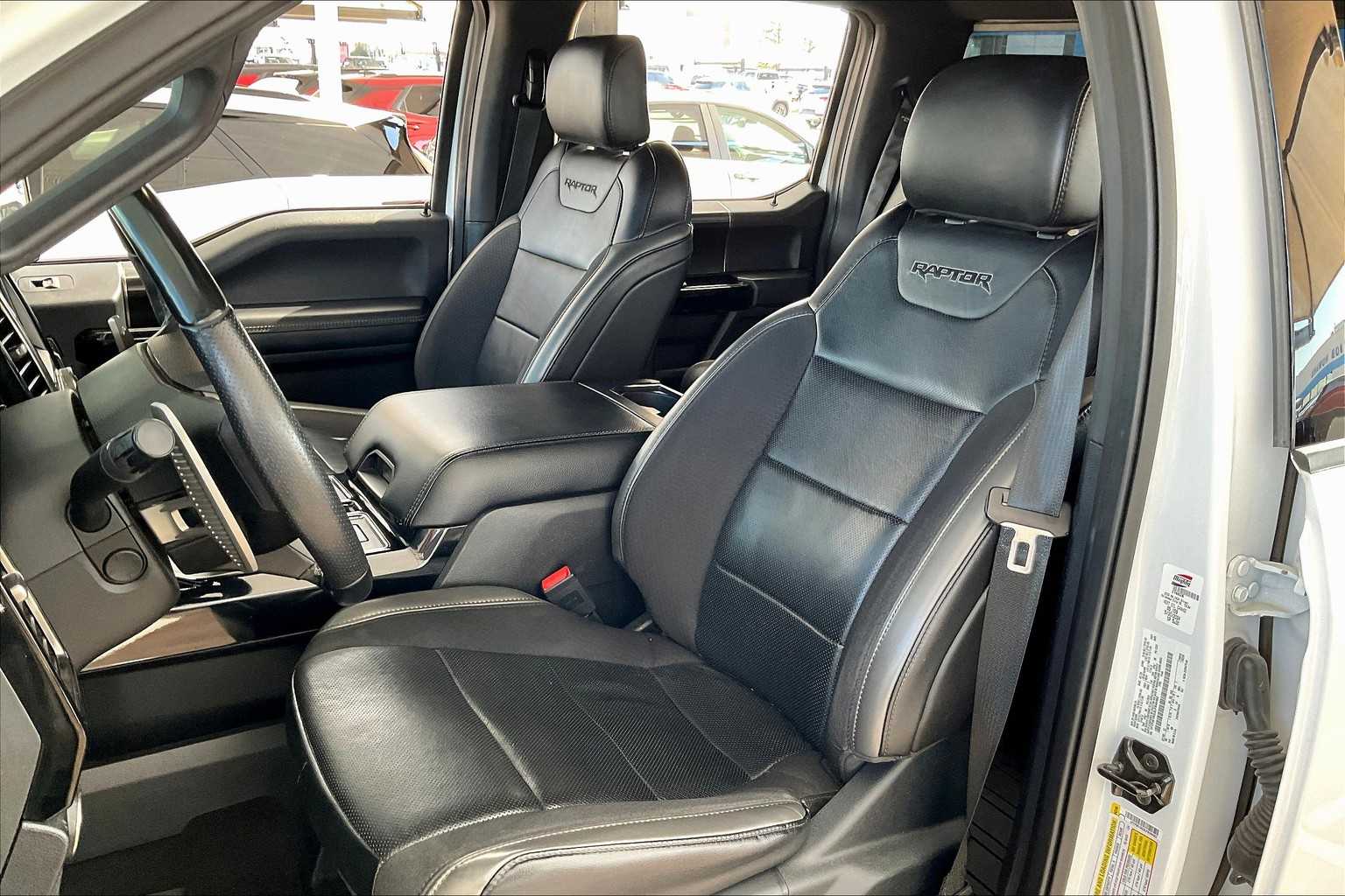 2020 Ford F-150 Raptor photo 7