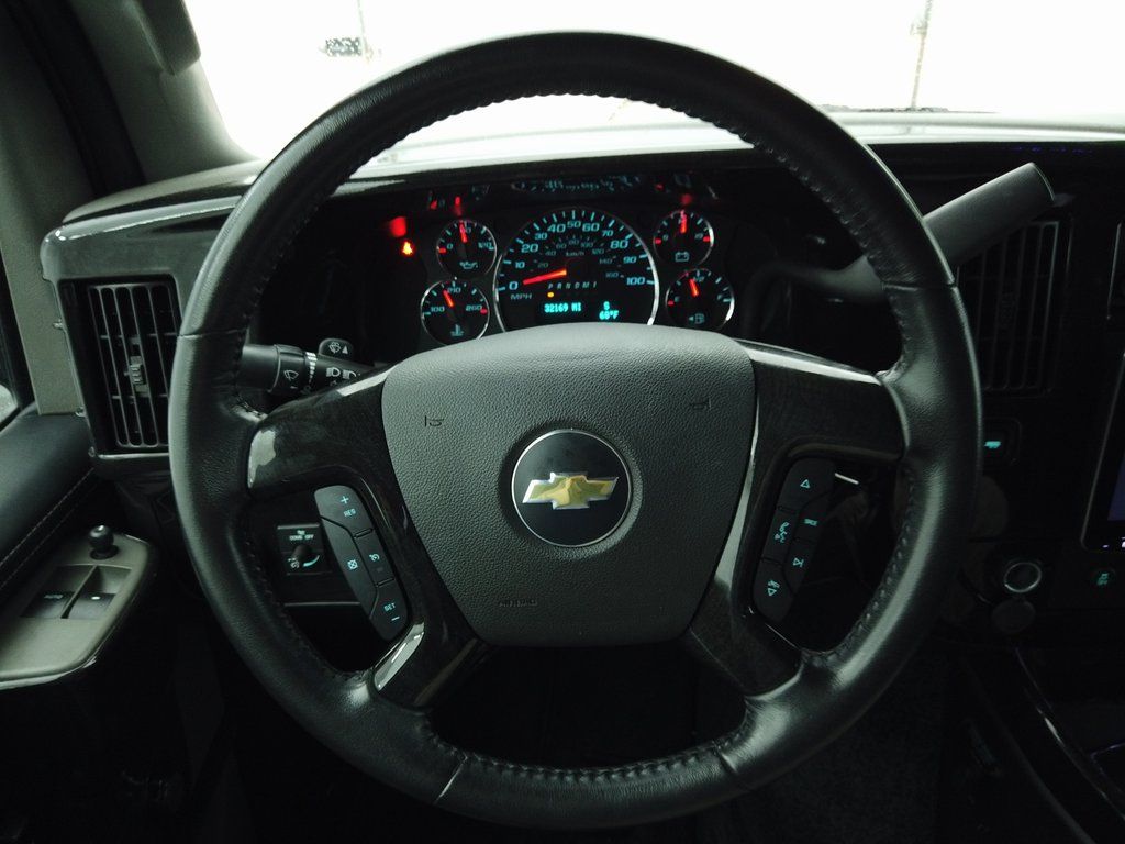2023 Chevrolet Express photo 22