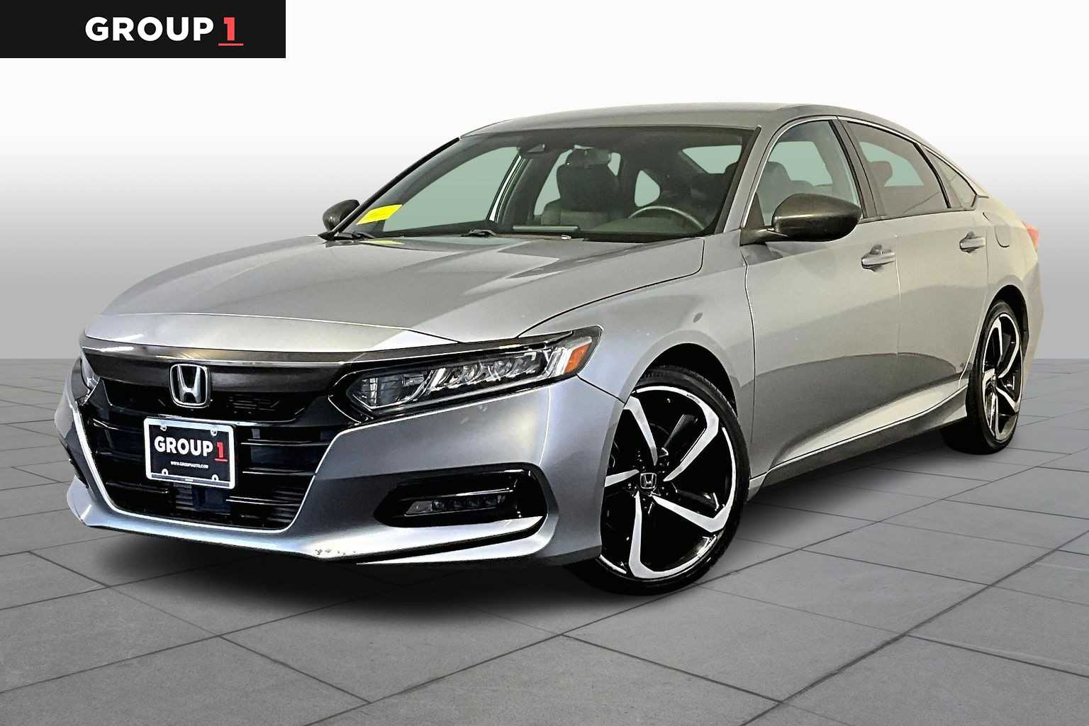 2018 Honda Accord Sport's photo