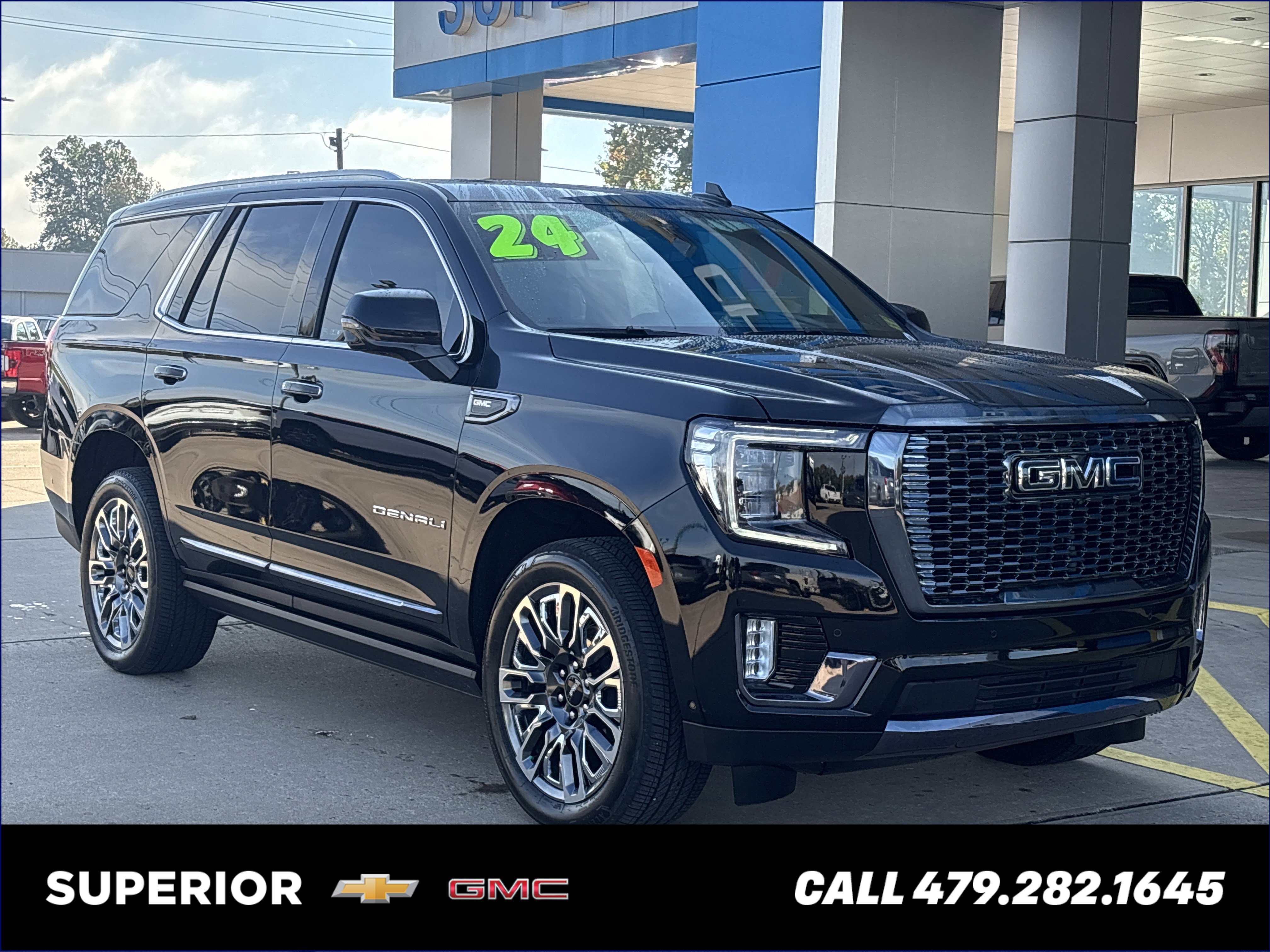 2024 GMC Yukon Denali Ultimate's photo